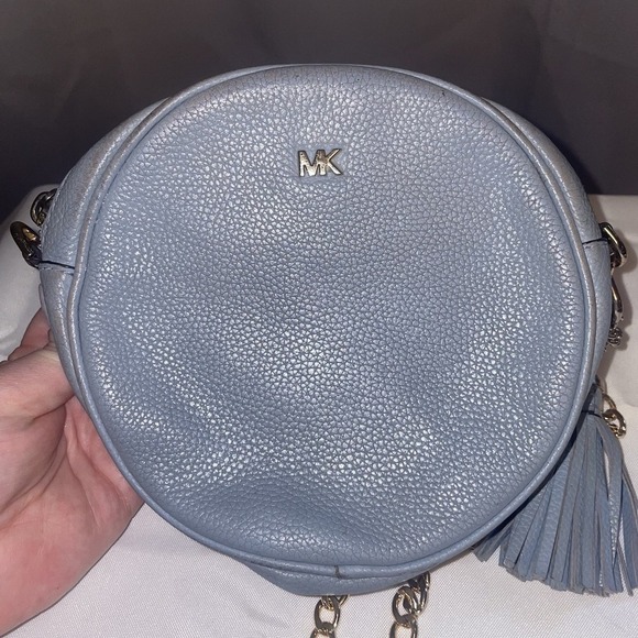Michael Kors Leather Canteen Light Blue/Gold Crossbody Delaney Bag Purse Tassel - Picture 1 of 16